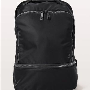 City Adventurer Backpack 17L